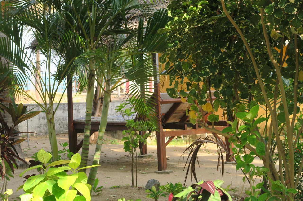 Arne'S Place Arugam Bay Bagian luar foto