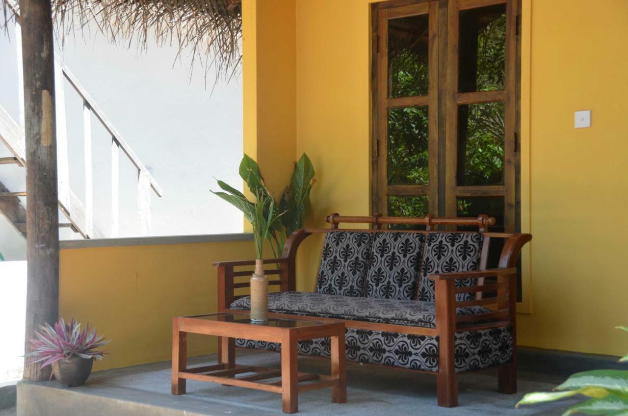 Arne'S Place Arugam Bay Bagian luar foto